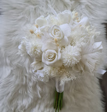 Load image into Gallery viewer, Milky white bridal bouquet & buttonhole with white feathers - Elopement set