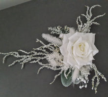 Load image into Gallery viewer, Frosty green & white / neutral double everlasting flowers cake topper