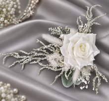 Load image into Gallery viewer, Frosty green & white / neutral double everlasting flowers cake topper