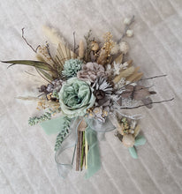 Load image into Gallery viewer, Everlasting flowers sage, olive and mint green Elopement set - Bridal bouquet and buttonhole