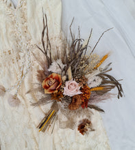 Load image into Gallery viewer, Everlasting flowers rustic orange & blush Elopement set - Bridal bouquet and buttonhole
