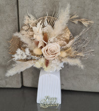 Load image into Gallery viewer, Neutral cake topper with preserved rose – Happy Birthday