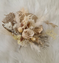Load image into Gallery viewer, Neutral cake topper with preserved rose – Happy Birthday