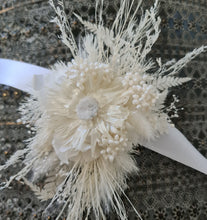 Load image into Gallery viewer, Preserved flowers boho corsage in white & neutral – School formal / wedding