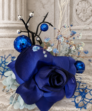 Load image into Gallery viewer, Floral cake topper in blue, green & white with the glitter
