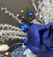 Load image into Gallery viewer, Floral cake topper in blue, green & white with the glitter