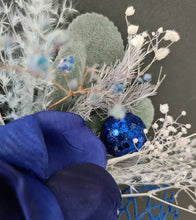 Load image into Gallery viewer, Floral cake topper in blue, green & white with the glitter