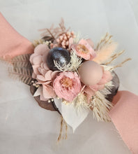 Load image into Gallery viewer, Preserved flowers dusty & blush pink corsage & buttonhole - School formal / wedding