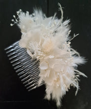 Load image into Gallery viewer, Larger size white preserved flowers comb – Wedding, school formal, engagement