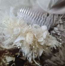 Load image into Gallery viewer, Larger size white preserved flowers comb – Wedding, school formal, engagement