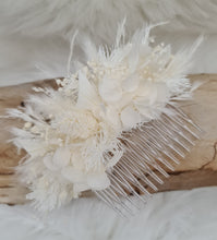 Load image into Gallery viewer, Larger size white preserved flowers comb – Wedding, school formal, engagement