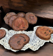 Load image into Gallery viewer, Rustic wood rounds (20cm) - HIRE ONLY