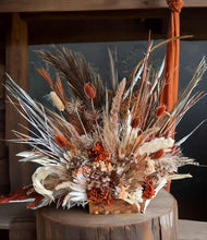 Load image into Gallery viewer, Double Circle Backdrop & 2 x rustic flowers - HIRE ONLY