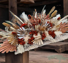 Load image into Gallery viewer, Rustic preserved Bride & Groom Table flowers - HIRE ONLY