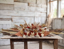 Load image into Gallery viewer, Rustic preserved Bride & Groom Table flowers - HIRE ONLY