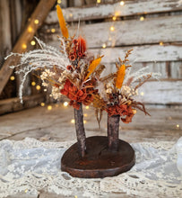 Load image into Gallery viewer, Wood round bud vases with rustic preserved flowers - HIRE ONLY