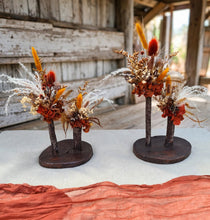 Load image into Gallery viewer, Wood round bud vases with rustic preserved flowers - HIRE ONLY