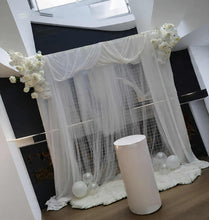 Load image into Gallery viewer, White mesh & 2 x white flowers - Basic Package 1 - HIRE ONLY