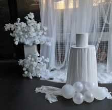 Load image into Gallery viewer, White mesh & 4 x white flowers - Deluxe Package 2 - HIRE ONLY