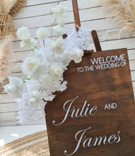 Load image into Gallery viewer, Rustic wooden easel with white flowers - Welcome sign - HIRE ONLY