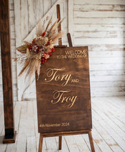 Load image into Gallery viewer, Rustic wooden easel with rustic small flowers - Welcome sign - HIRE ONLY