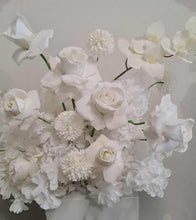 Load image into Gallery viewer, Bridal Preparation Room – Basic Set up – Option 2 - HIRE ONLY