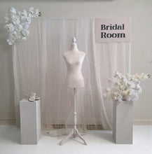 Load image into Gallery viewer, Bridal Preparation Room – Advanced - HIRE ONLY