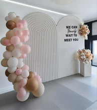 Load image into Gallery viewer, Baby girl – Baby shower Advanced Package - HIRE ONLY