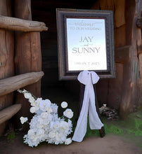 Load image into Gallery viewer, Rustic stand with mirror – welcome sign - HIRE ONLY