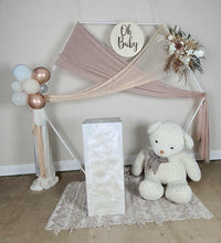 Load image into Gallery viewer, Hexagonal Backdrop Baby shower neutral / nude – Package 2 - HIRE ONLY