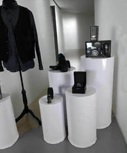 Load image into Gallery viewer, Grooms Preparation Room - Set up Option 7 - HIRE ONLY