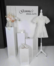 Load image into Gallery viewer, Bridal Preparation Room – Option 4 - HIRE ONLY