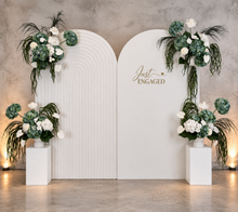 Load image into Gallery viewer, Popular Green & white flowers Set up – Option 4 - HIRE ONLY