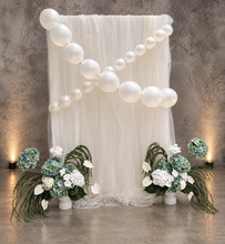 Load image into Gallery viewer, Popular Green & white flowers Set up – Option 9 - HIRE ONLY
