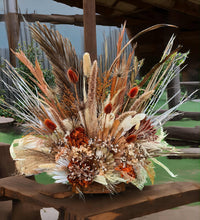 Load image into Gallery viewer, Rustic everlasting flowers & wooden arbour – Option 2 - HIRE ONLY