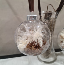Load image into Gallery viewer, Set of 4 Preserved Flowers Christmas baubles in earth colours