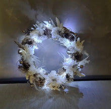 Load image into Gallery viewer, Preserved everlasting flowers Christmas wreath with lights