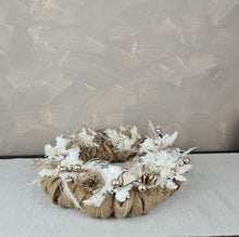 Load image into Gallery viewer, Preserved everlasting flowers Christmas wreath with lights
