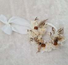 Load image into Gallery viewer, Preserved flowers Mini Christmas wreath – XMAS17