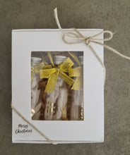 Load image into Gallery viewer, My 1st Christmas baby gift – set of 3 preserved flowers bottles – XMAS54