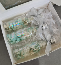 Load image into Gallery viewer, My 1st Christmas baby gift – set of 3 preserved flowers bottles – XMAS58