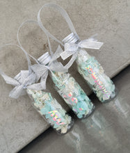 Load image into Gallery viewer, My 1st Christmas baby gift – set of 3 preserved flowers bottles – XMAS58