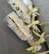 Load image into Gallery viewer, My 1st Christmas baby gift – set of 3 preserved flowers bottles – XMAS59
