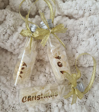 Load image into Gallery viewer, My 1st Christmas baby gift – set of 3 preserved flowers bottles – XMAS59