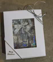 Load image into Gallery viewer, My 1st Christmas baby gift – set of 3 preserved flowers bottles – XMAS62