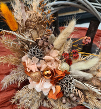 Load image into Gallery viewer, Rustic Everlasting flowers Christmas Wreath