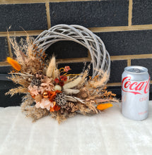 Load image into Gallery viewer, Rustic Everlasting flowers Christmas Wreath
