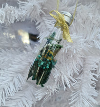 Load image into Gallery viewer, Preserved Everlasting flowers Christmas Bottles Xmas Décor - Green Colours