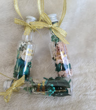 Load image into Gallery viewer, Preserved Everlasting flowers Christmas Bottles Xmas Décor - Green Colours