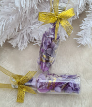 Load image into Gallery viewer, Preserved Everlasting flowers Christmas Bottles Xmas Décor - Pink & Purple Colours